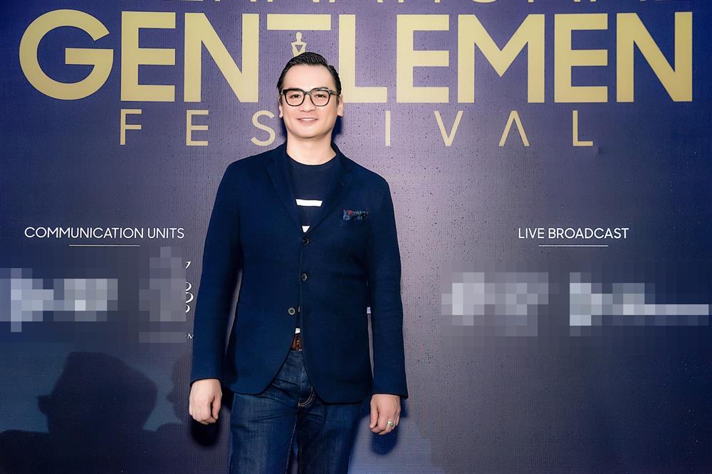 Hương Giang, Kim Tuyến, Hoàng Phương: Ai là nữ hoàng thảm đỏ?-18