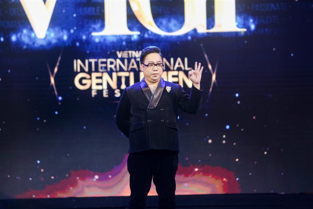 Hương Giang, Kim Tuyến, Hoàng Phương: Ai là nữ hoàng thảm đỏ?-24