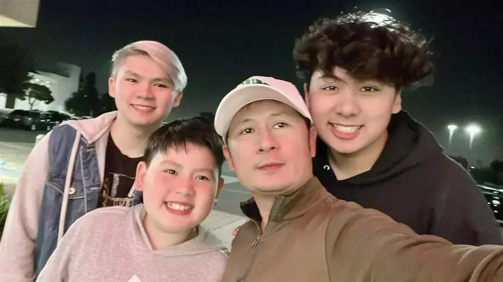 Đón tuổi 49, Bằng Kiều lần đầu khoe ảnh quý tử thứ 4-9