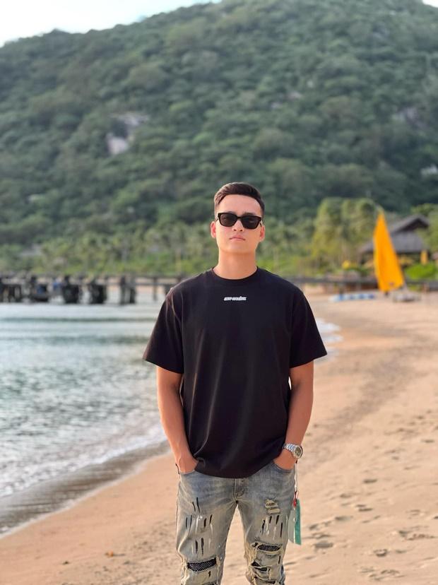 Bùi Hoàng Việt Anh: Từ cậu ấm đến gia đình gặp biến cố lớn-5