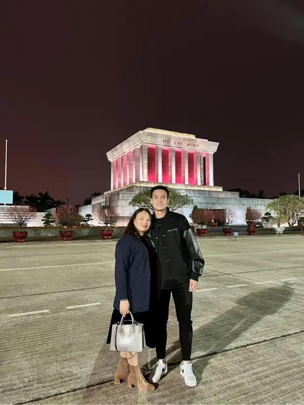 Bùi Hoàng Việt Anh: Từ cậu ấm đến gia đình gặp biến cố lớn-6