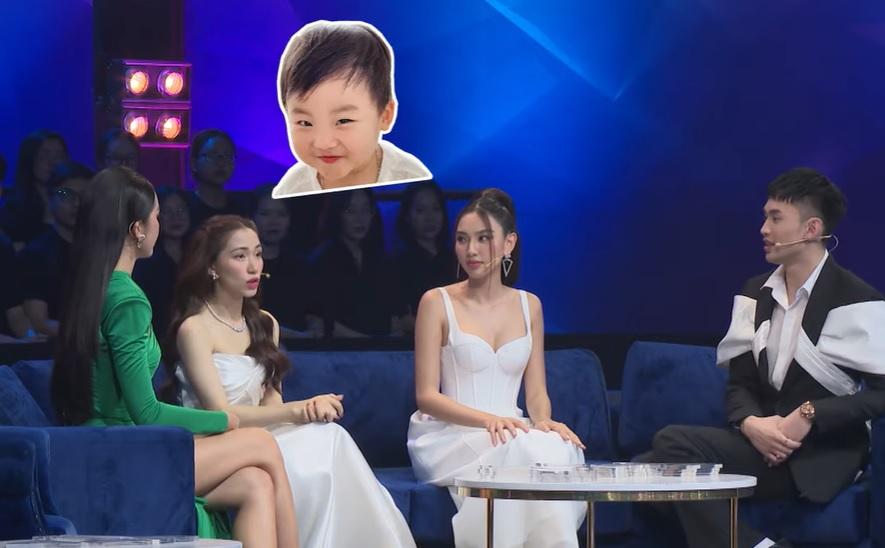 Hòa Minzy bật ngửa khi Thùy Tiên đòi làm máy bay của bé Bo-2