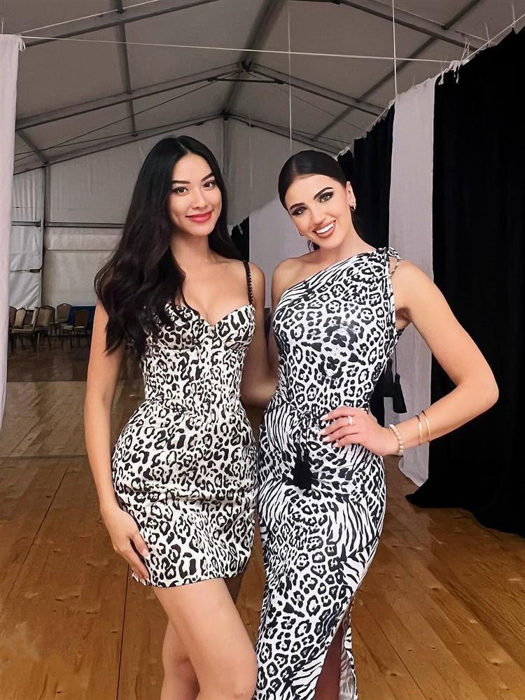 Kim Duyên chụp cùng đương kim, nhìn có hào quang nối ngôi?-2