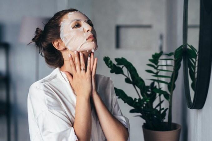 6 dấu hiệu nhận biết da mất nước-2