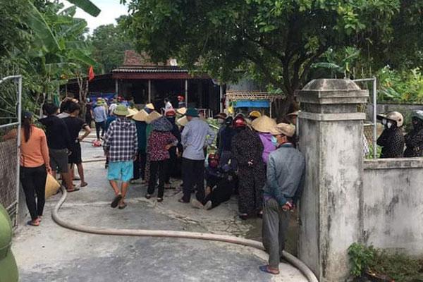 Người đàn ông mua xăng tự thiêu vì... mâu thuẫn gia đình-1