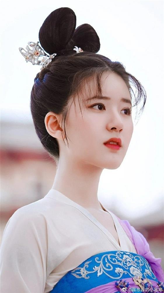 Triệu Lộ Tư - Dương Tử phủ sóng nhiều đến độ khán giả chán ớn-5