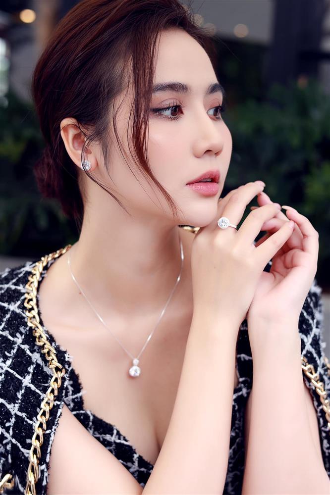 Huyền Lizzie có thẩm mỹ không?-4
