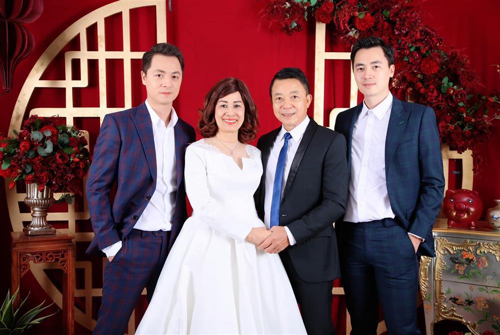 Tin showbiz Việt ngày 15/7: Ái nữ 12 tuổi của Thành Trung diện bikini-8