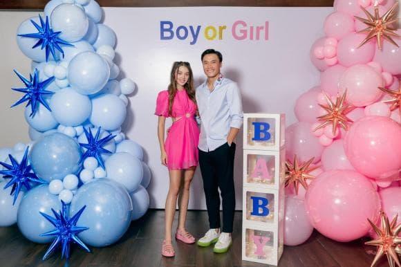 Vợ Bùi Tiến Dũng khoe ảnh, góc nghiêng rõ bụng bầu siêu lớn-5