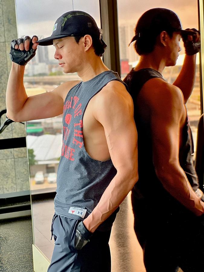 Tuy nhiên, thời gian gần đây, sau khi dành nhiều thời gian tập gym, Nguyễn Anh Dũng đã thực sự lột xác.