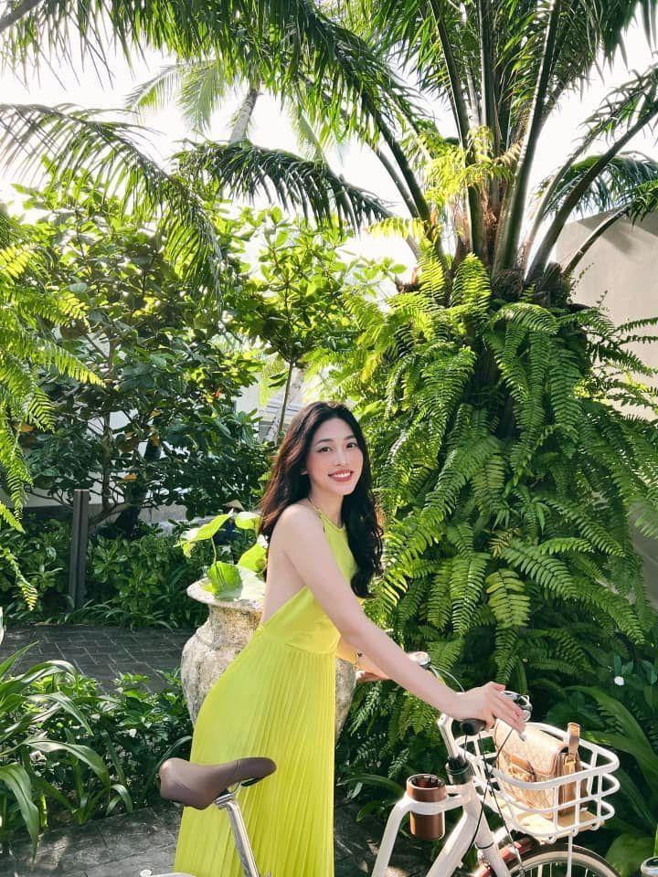 Lã Thanh Huyền khoe vòng 1 ngộp thở - Ngọc Trinh bánh bèo chúa-6