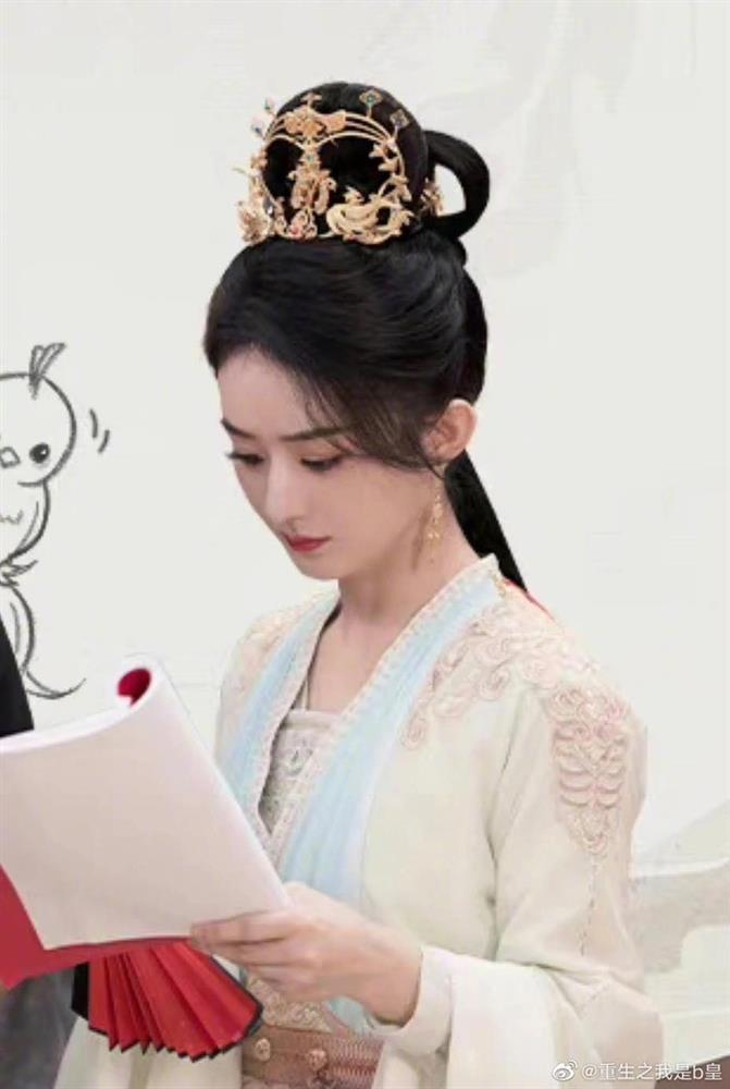 Tạo hình áo giáp của Triệu Lệ Dĩnh thua kém Địch Lệ Nhiệt Ba-1