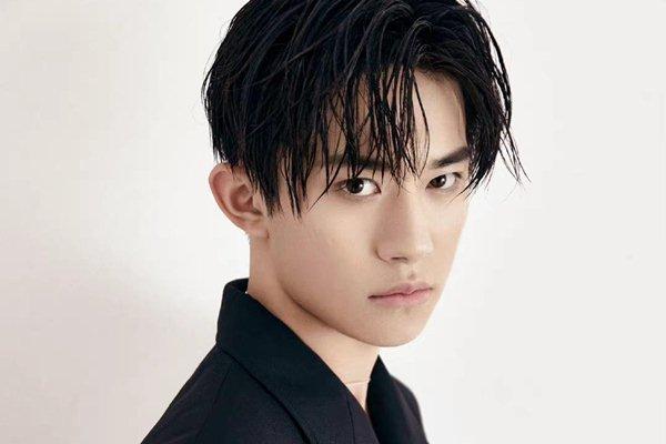 Dịch Dương Thiên Tỉ xin lỗi-3