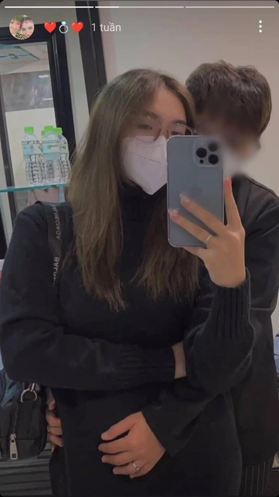 Những khoảnh khắc tình tứ của Thiện Nhân bên người yêu đồng giới-7