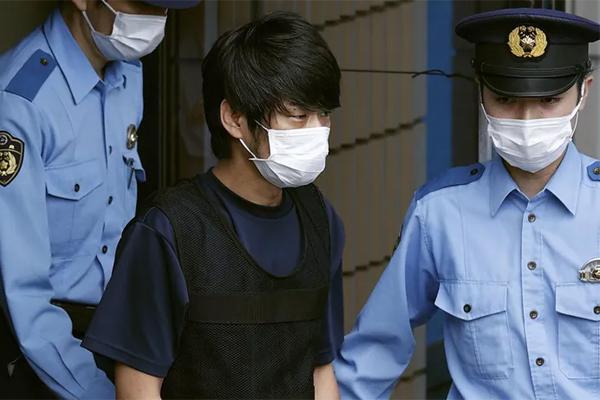 Cha nghi phạm ám sát ông Abe đã tự tử gần bốn thập kỷ trước-1