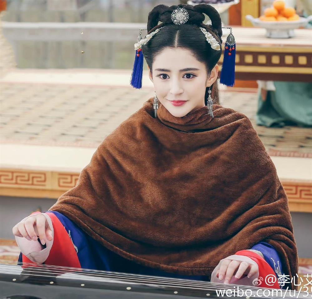 Nữ diễn viên thất nghiệp vì nặng 100 kg-7