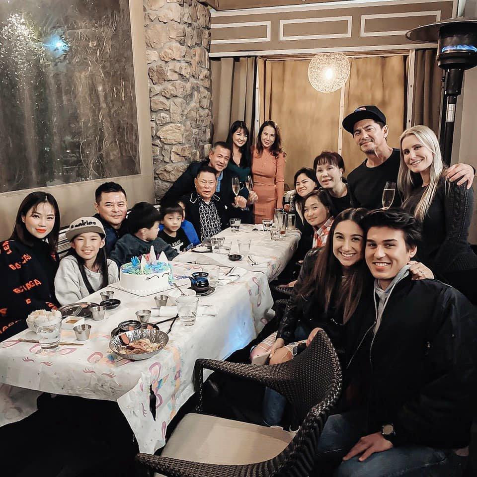 Cháu nội Hoàng Kiều chân dài tuổi 14, sắp vượt nhiều mỹ nhân-9