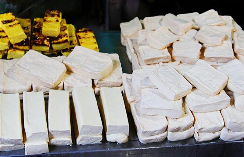 3 dấu hiệu bất thường của đậu phụ mà người bán không bao giờ ăn-2