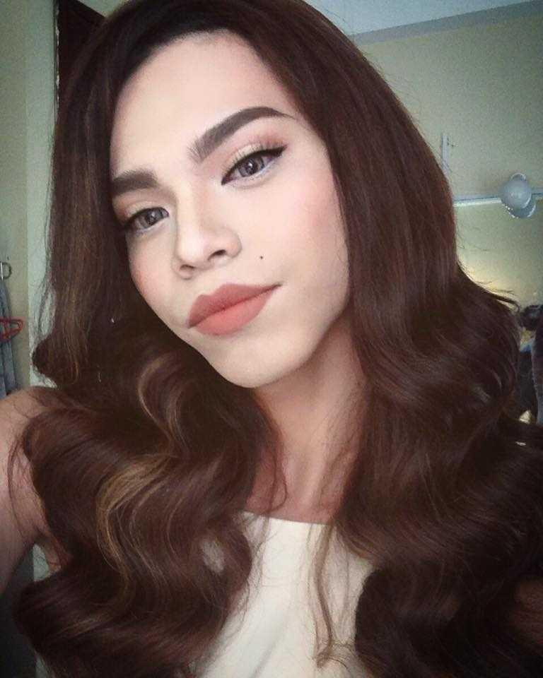 Bản sao Hà Hồ tái xuất, giống 99% không phân biệt nổi-12