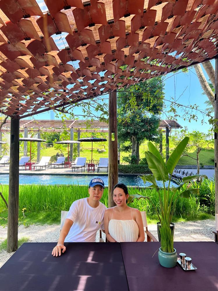 Tin showbiz Việt ngày 17/7: Kim Duyên khoe 5 dải băng sau thành tích Á hậu-11