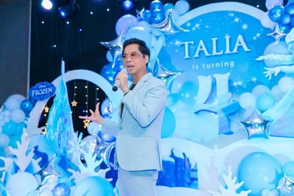 Con gái Thanh Thảo bất hợp tác với bố mẹ trong tiệc sinh nhật-14