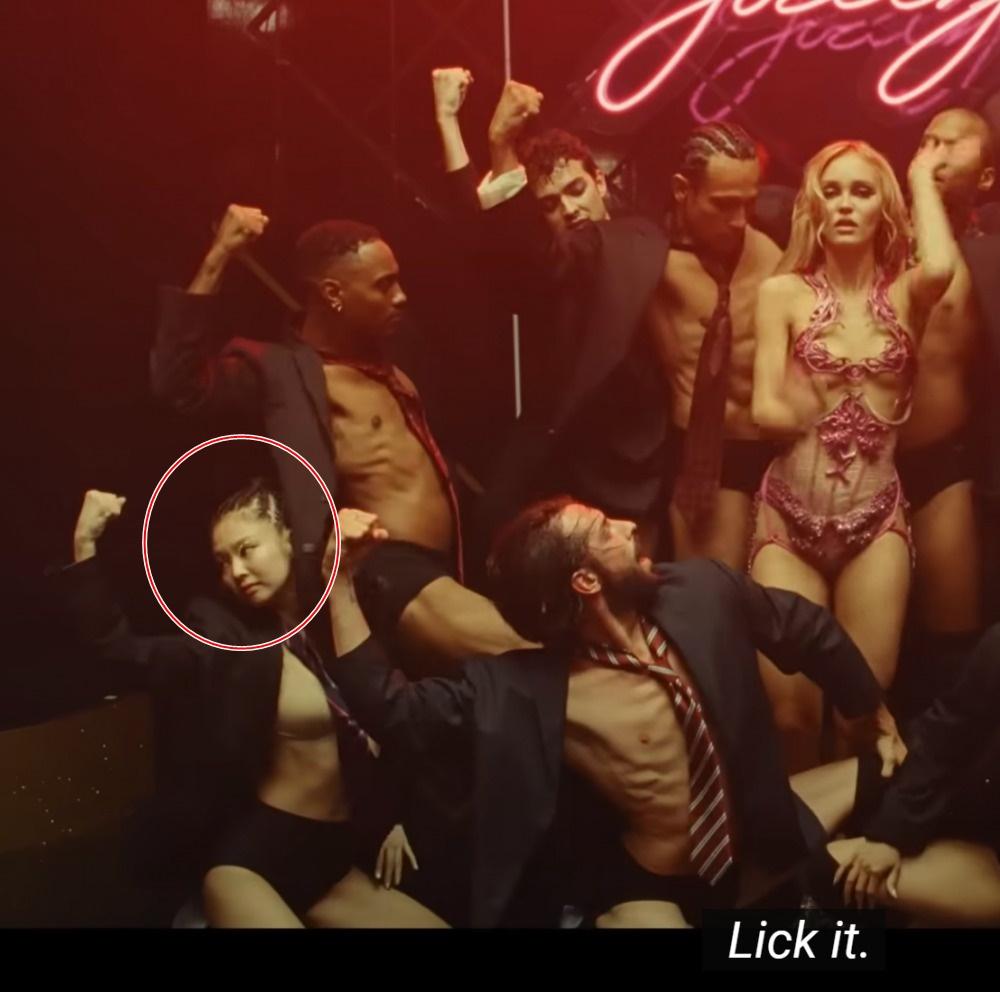 Jennie (Black Pink) khoe body trong phim tình dục nặng đô-3