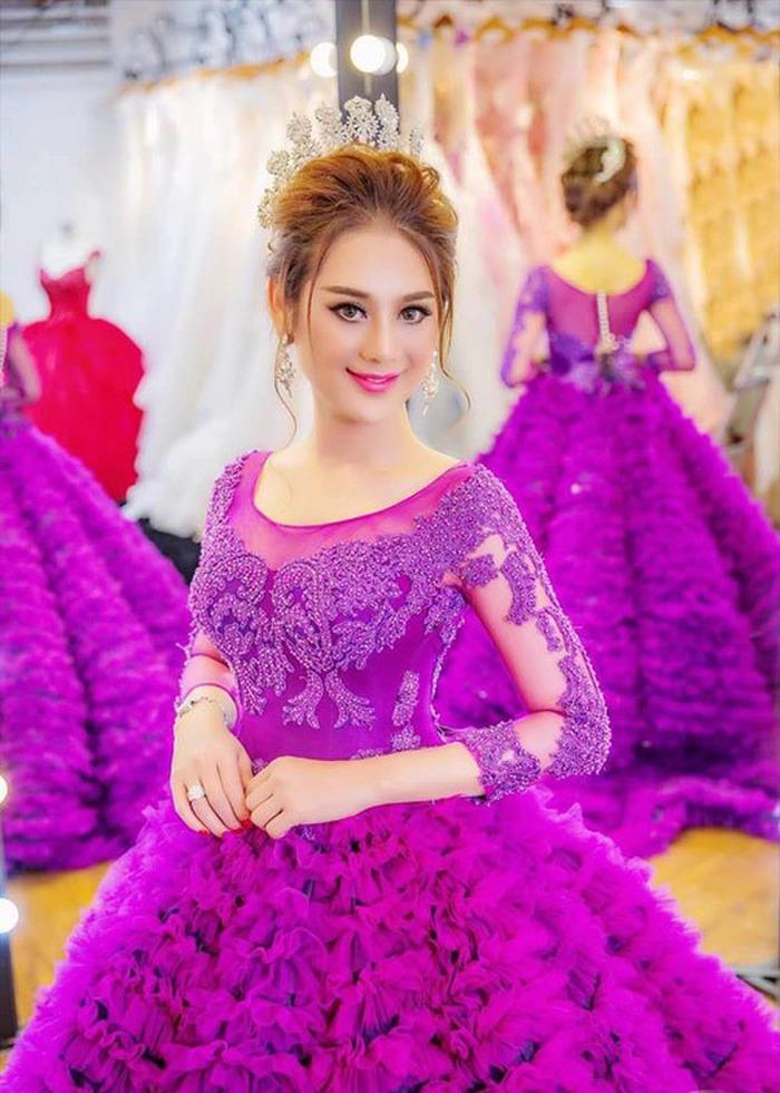 Mỹ nhân chuyển giới mặc váy cưới: Khánh Chi lồng lộn, Lynk Lee bạo gan-3