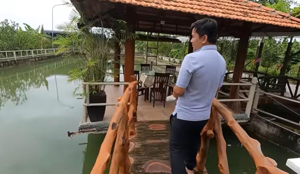 Triệu phú đô la Vương Phạm về nước, hé lộ cơ ngơi ở Củ Chi-9
