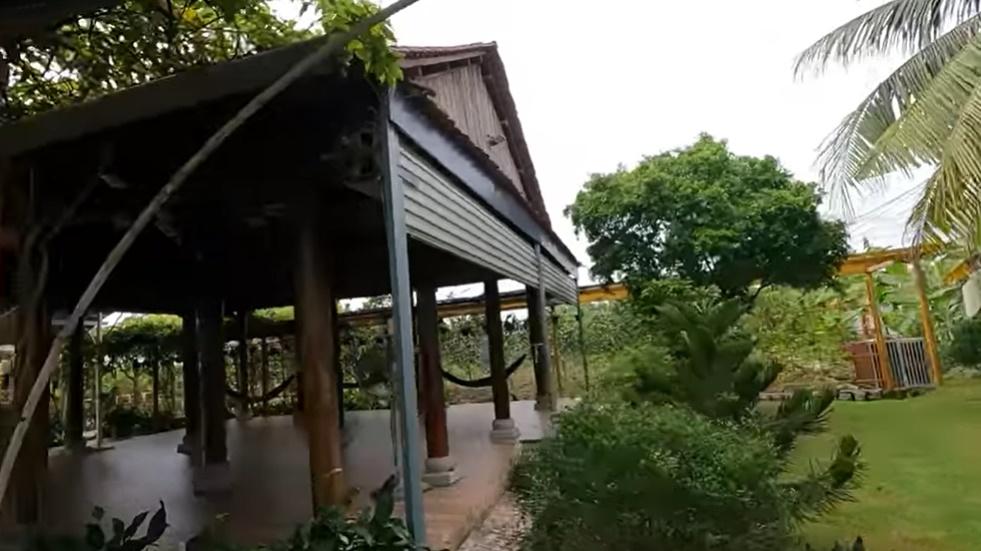 Triệu phú đô la Vương Phạm về nước, hé lộ cơ ngơi ở Củ Chi-19