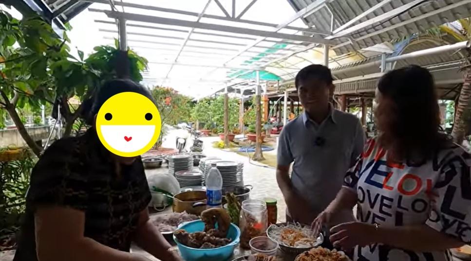 Triệu phú đô la Vương Phạm về nước, hé lộ cơ ngơi ở Củ Chi-17