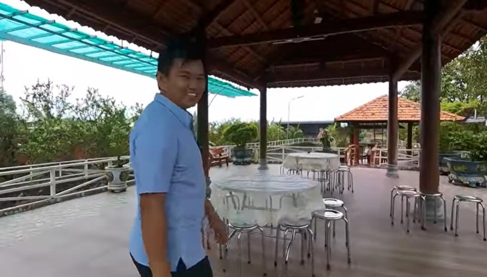 Triệu phú đô la Vương Phạm về nước, hé lộ cơ ngơi ở Củ Chi-4