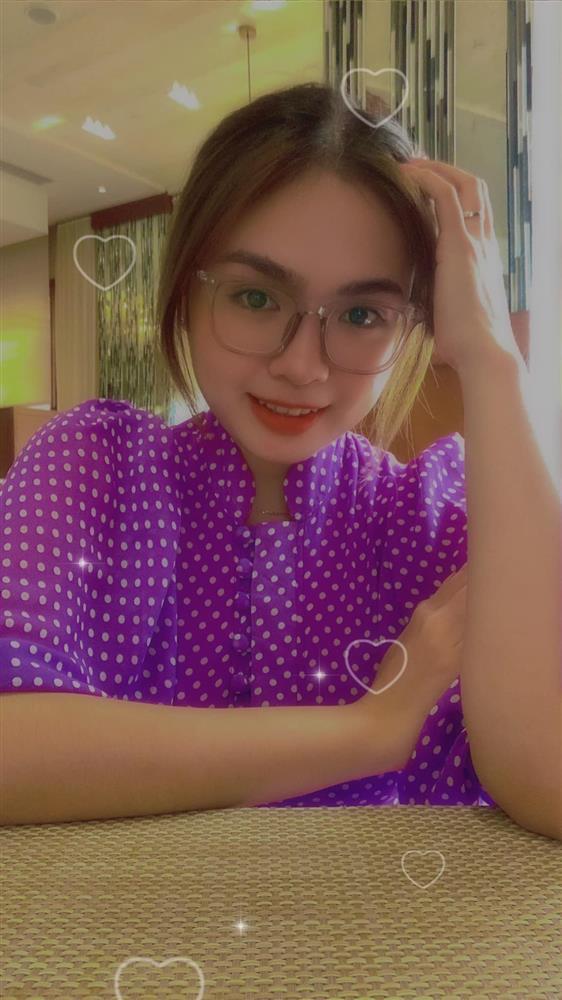 Thiện Nhân lên đồ già hơn tuổi thực 19 khi yêu tình đồng giới-4