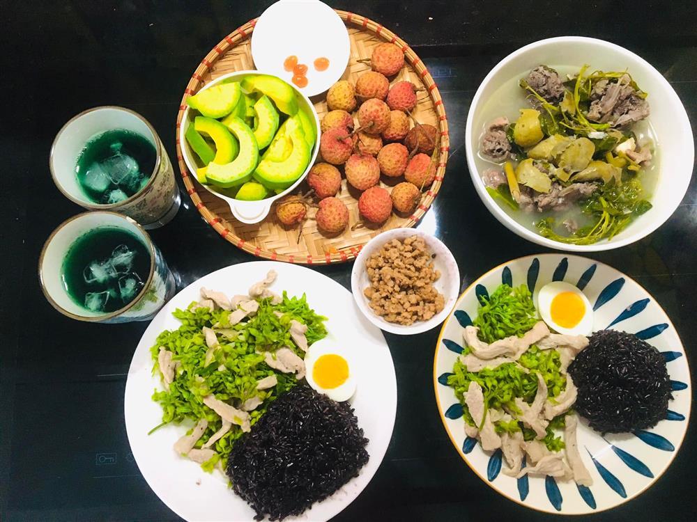 Loạt mâm cơm 2 người đầy đặn, cách nấu vừa nhanh lại vừa ngon-2