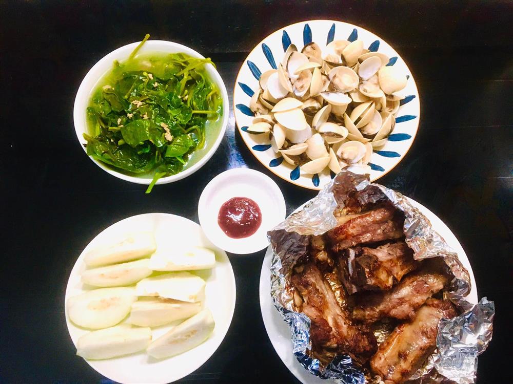Loạt mâm cơm 2 người đầy đặn, cách nấu vừa nhanh lại vừa ngon-9