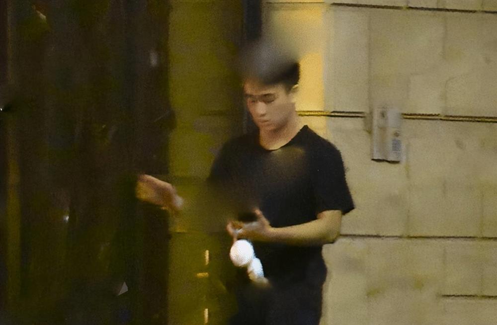 Chồng Hề Mộng Dao lại lộ ảnh đu đưa cùng gái đẹp trong bar-5