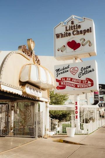 Những đám cưới chỉ trong 10 phút ở thành phố tội lỗi Las Vegas-3