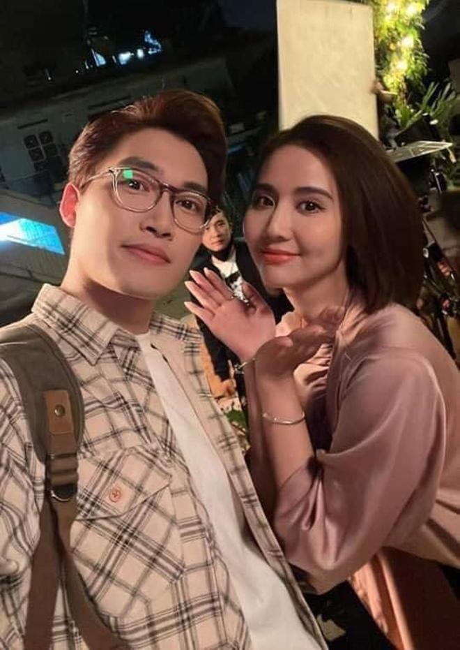 Loạt diễn viên chuyên trị vai trác táng tự thêm cảnh hôn vào phim-2