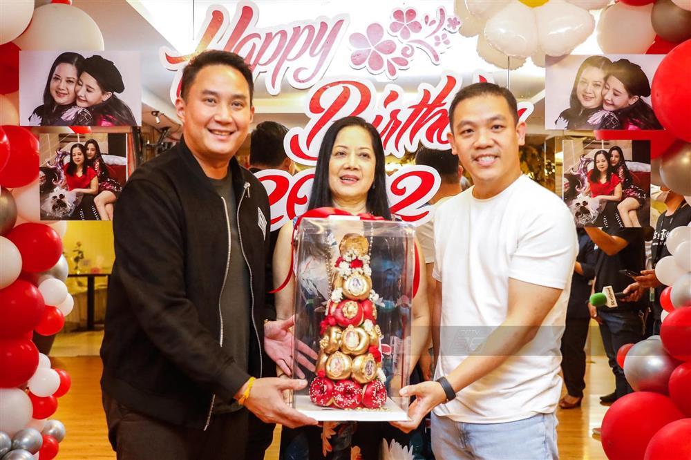 Mẹ ruột Tangmo Chiếc Lá Cuốn Bay nhận 2 nghi phạm là con trai-1