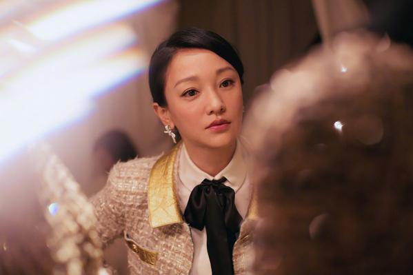 Chỉ thay đổi một điểm nhỏ, U50 Châu Tấn trẻ ra chục tuổi-5