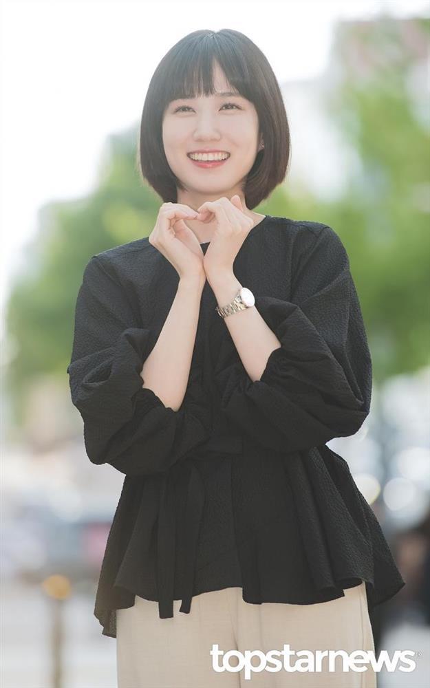 Nhan sắc đời thực của dàn cast phim luật sư hot nhất hiện nay-2