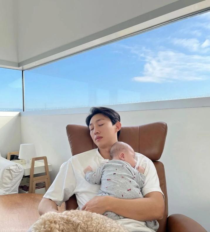 Nhan sắc đời thực của dàn cast phim luật sư hot nhất hiện nay-9