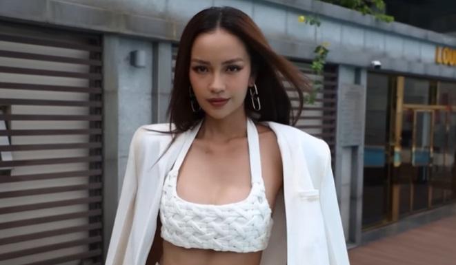 Ngọc Châu lộ làn da tì vết trong clip đầu tiên gửi Miss Universe-8