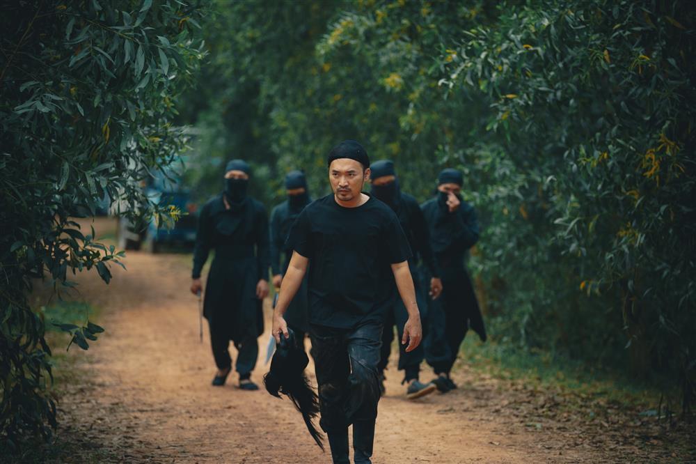 Vì sao Tiến Luật được gọi là Ngôi sao hành động mới nổi?-9