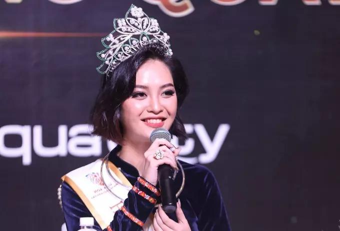 Hoa hậu Nông Thúy Hằng 23 tuổi chưa tốt nghiệp đại học-4