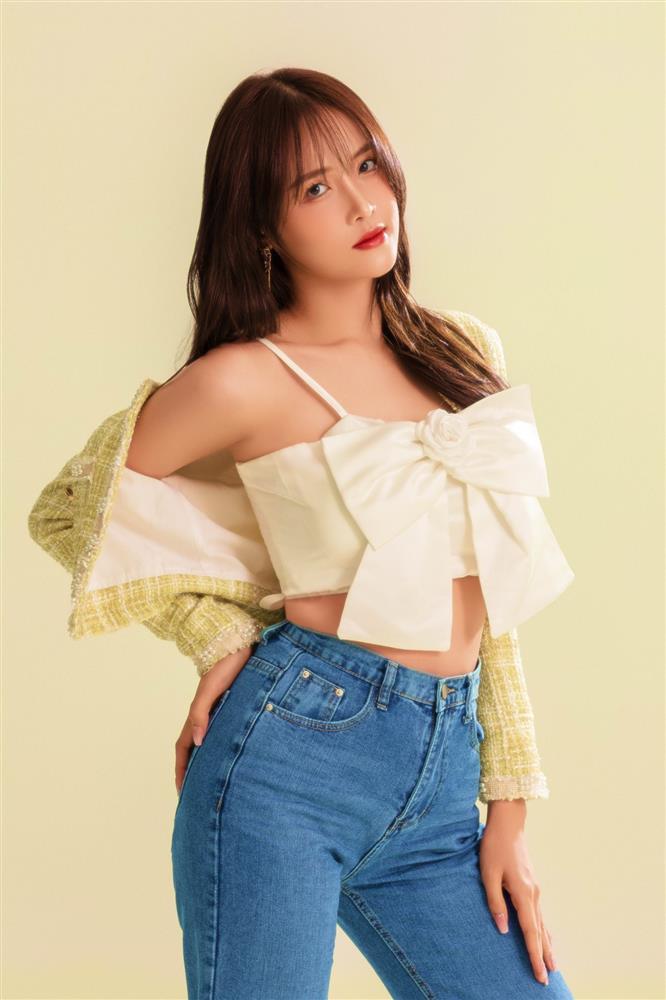 Trương Mỹ Nhân gặp khó khi đóng phim vì chân quá dài-7