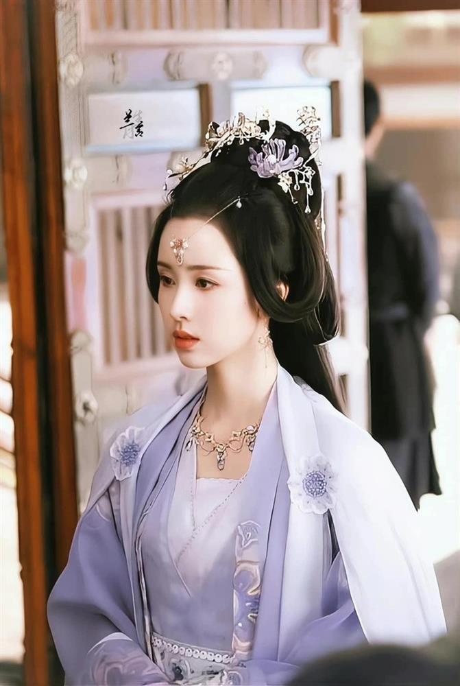 Bạch Lộc bị chê kém xinh, đóng chính mà thua cả visual nữ phụ-7