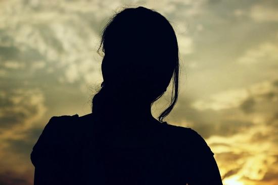 Hoa hậu quốc dân bị tố 'bùng job' 2 lần, dân mạng réo tên cô H