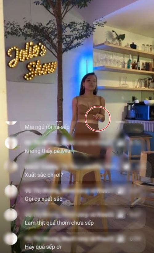 Phương Trinh Jolie gây sốc khi mặc nội y, trang điểm như yêu tinh-9