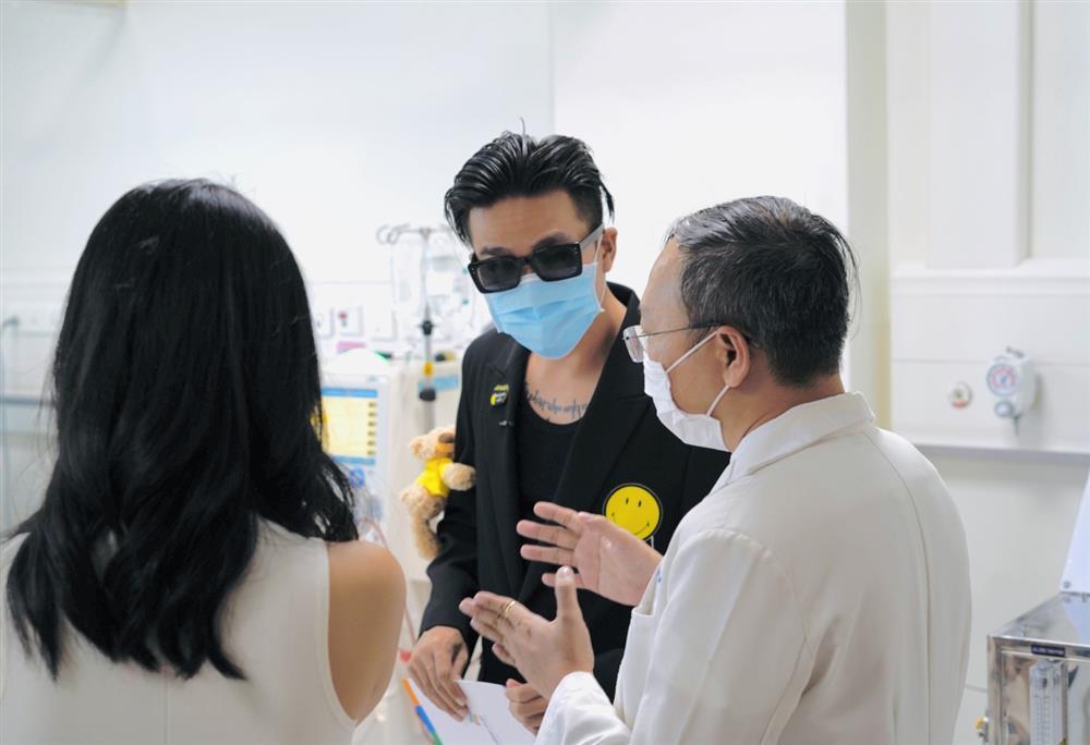 Wowy phản hồi về việc vì sao không tặng thiết bị y tế cho vùng sâu, vùng xa-3