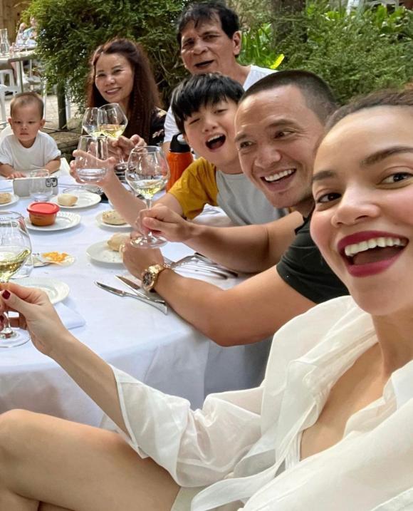 Con gái Cường Đô La và con trai Hà Hồ: Ai mới là thánh biểu cảm?-9